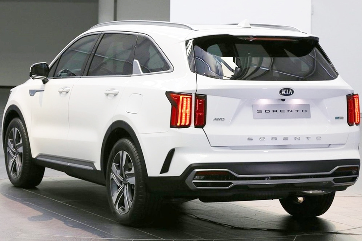 5_기아 쏘렌토 하이브리드.jpg