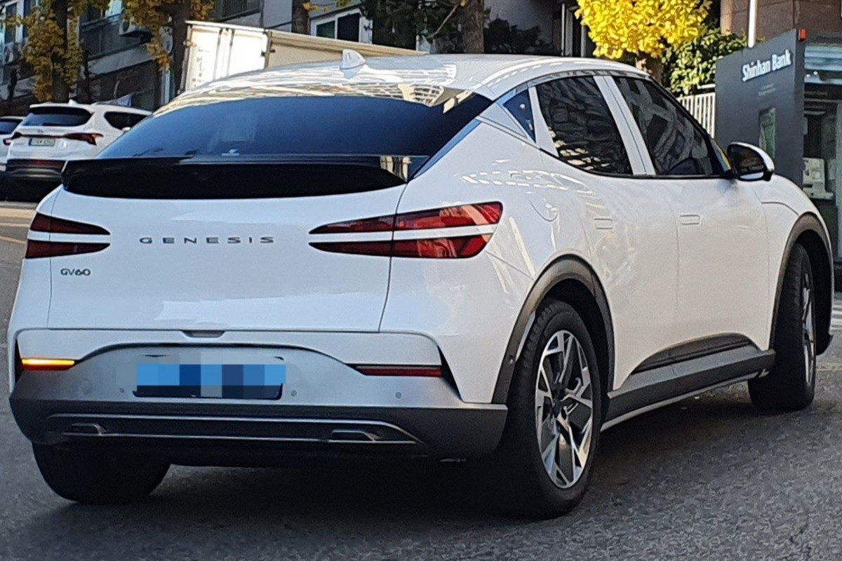 4_GV60_Koenigsegg 덕후.jpg