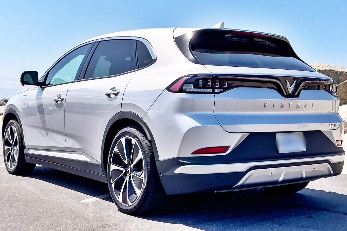 5_빈패스트 VF8_'Ars Technica'.jpg