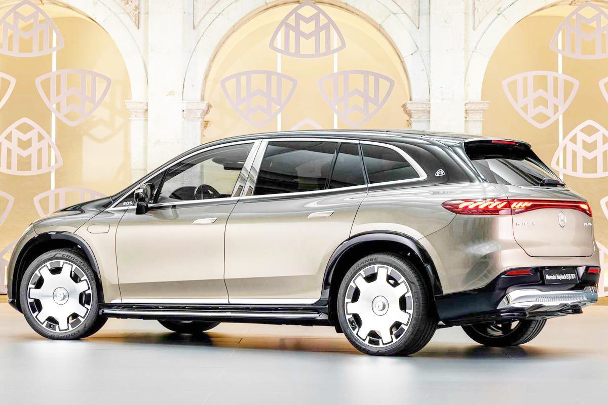 메르세데스 마이바흐 EQS SUV 3.jpg