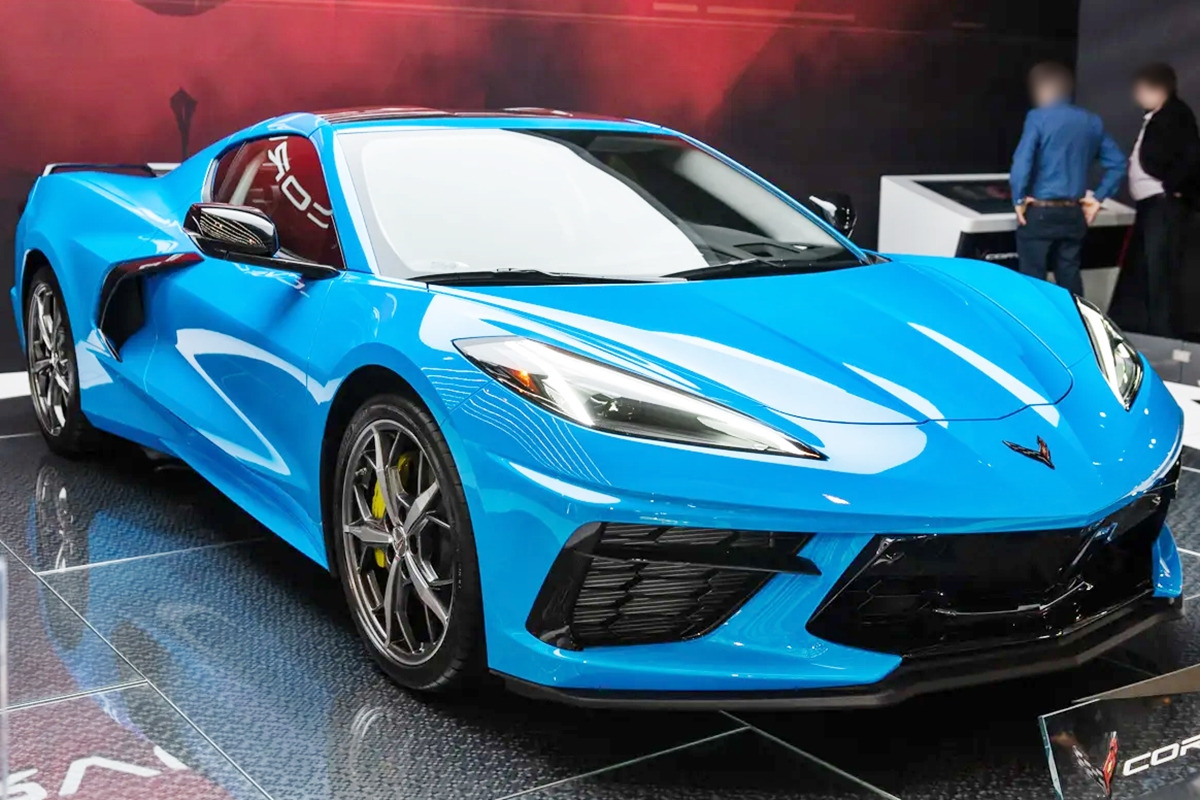 2_쉐보레 콜벳 C8_Muscle Cars and Trucks.jpg