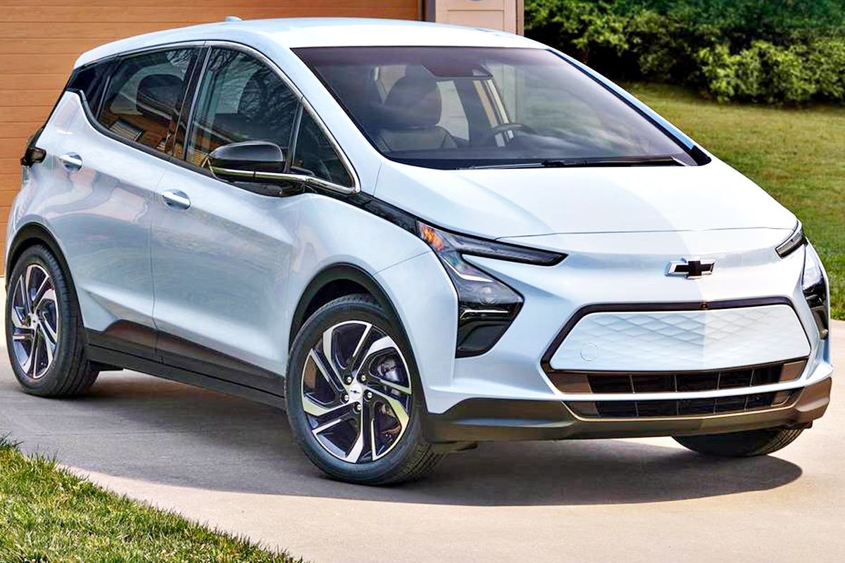 쉐보레 볼트 EV Edmunds.jpg