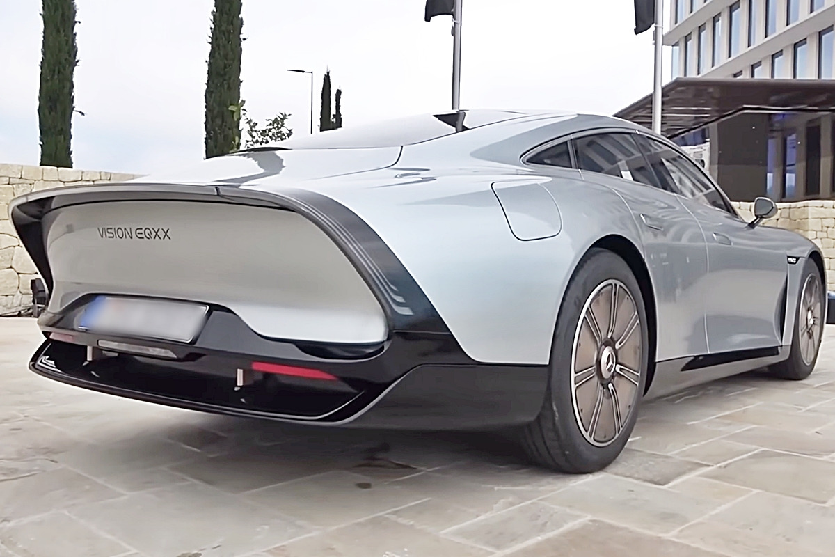 3_메르세데스-벤츠 EQXX 콘셉트카_유튜브 채널 'Supercar Blondie'.jpg