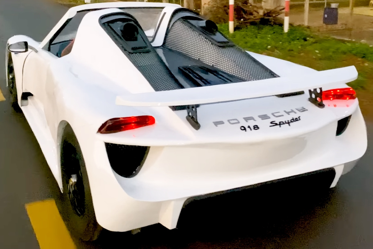 6_포르쉐 918 레플리카 주행 테스트_유튜브 채널 'King OF Crafts'.jpg