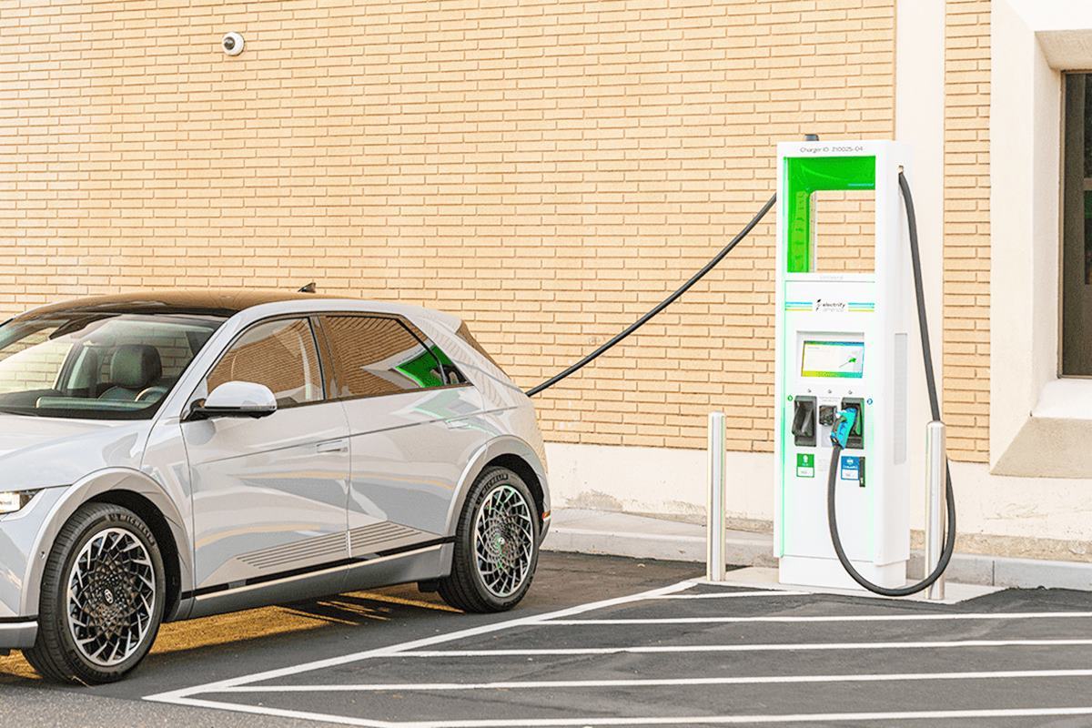 일렉트리파이 아메리카를 사용하는 아이오닉 5 Electrify.jpg