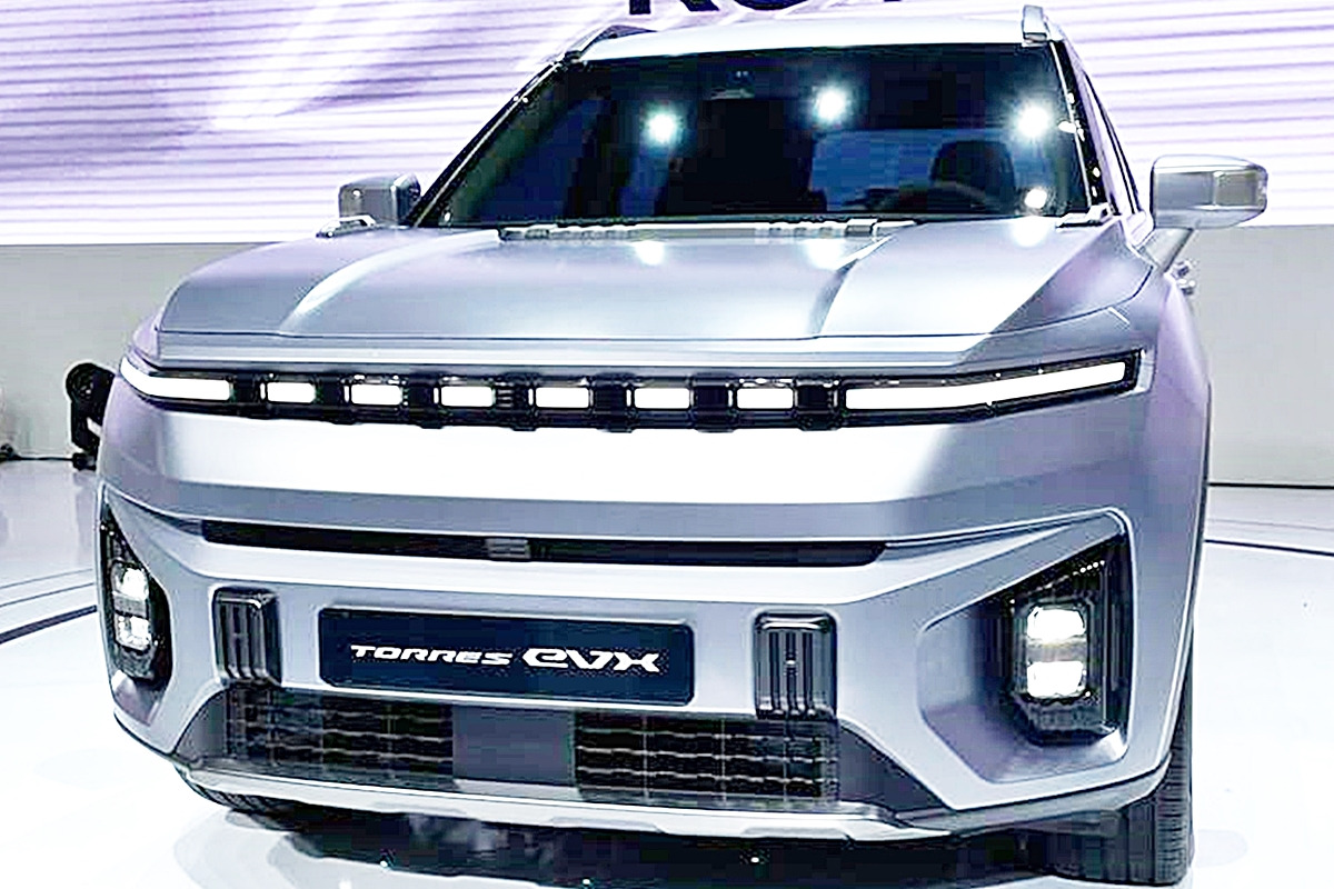 0_KG모빌리티 토레스 EVX_1.jpg