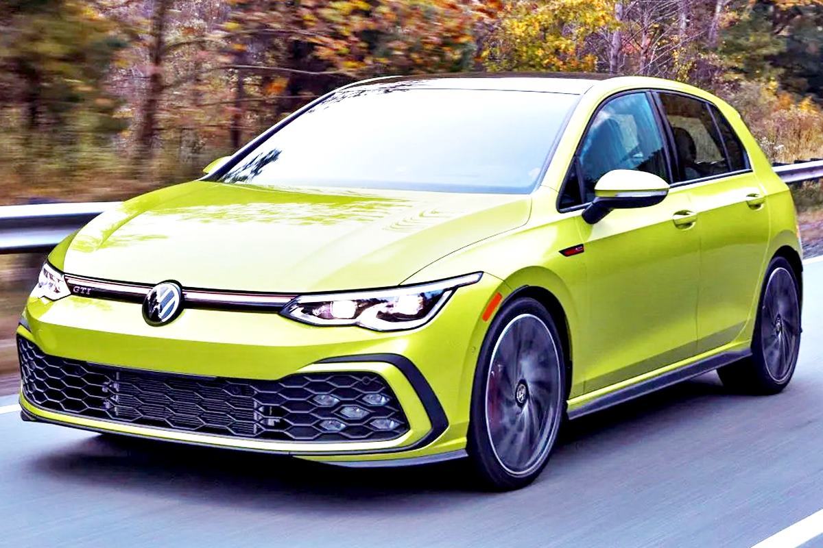 2023년식 폭스바겐 골프 Motor Biscuit.jpg