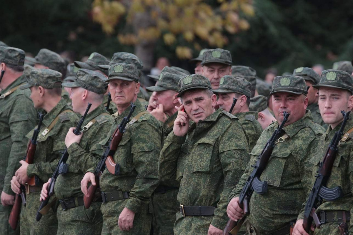 6_징집된 러시아 예비군_로이터통신.jpg