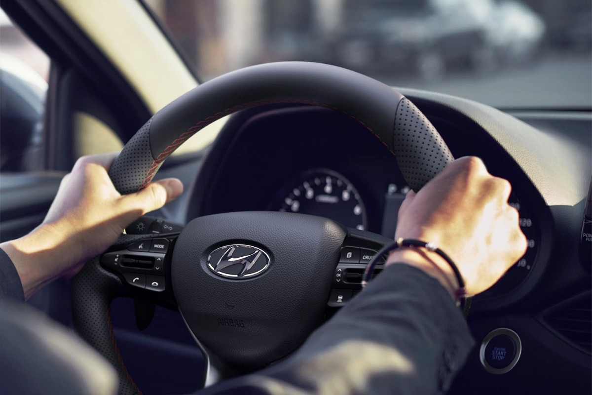 hyundai-driving3.jpg