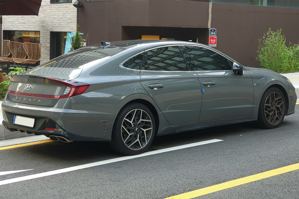 7_쏘나타 N 라인_Wikipedia_2.jpg