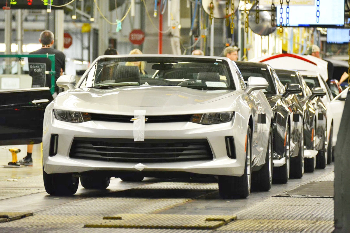 2_쉐보레 카마로 단산_MotorTrend.jpg