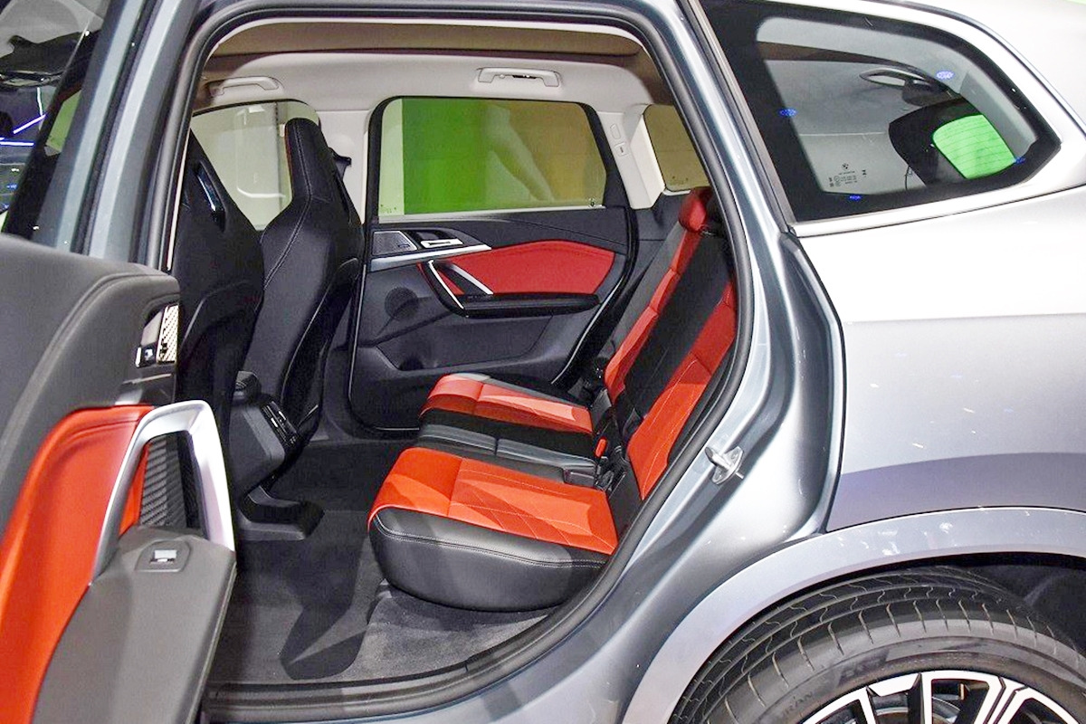 2_BMW X1 Li 엔진룸_TinXe.jpg