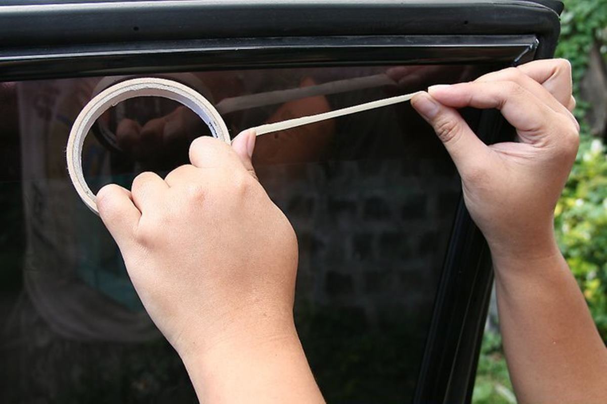 칭문 테이핑.jpg