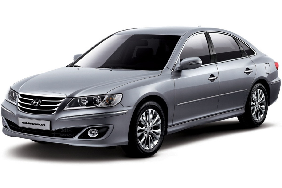 5 그랜저 4세대 모델 조선일보 - 복사본.jpg