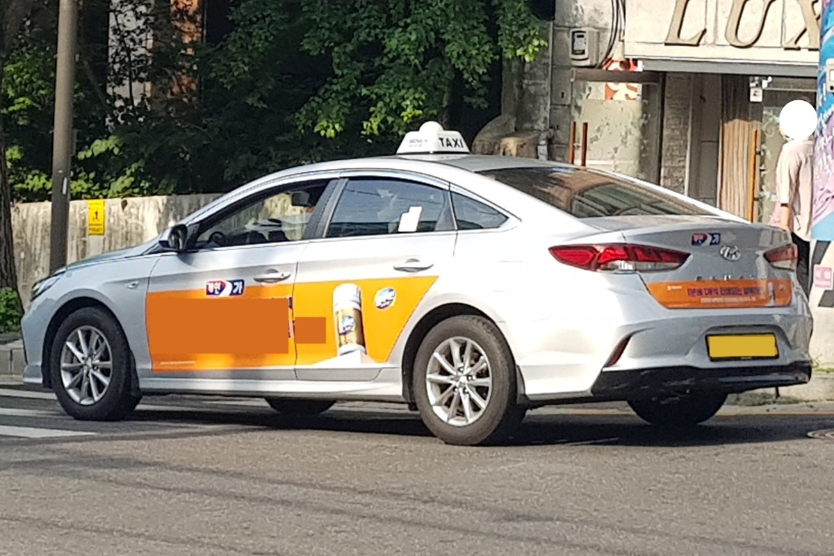 6_현대차 쏘나타 뉴라이즈 택시.jpg
