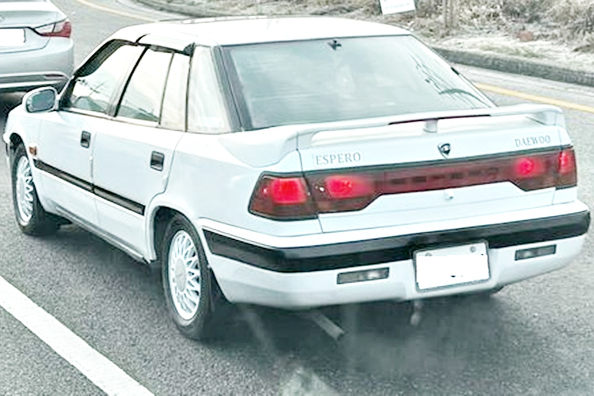 에스페로 아이오닉 6 평행.jpg