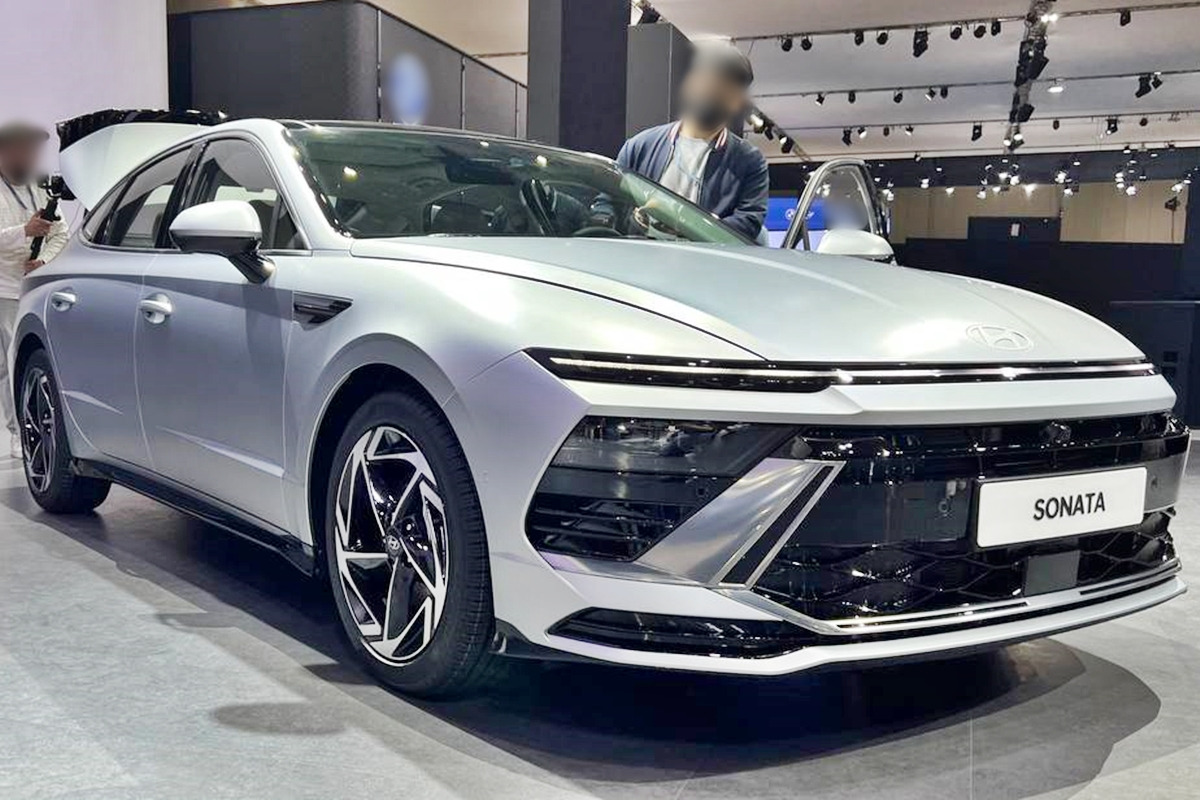 1_현대 쏘나타 디 엣지.jpg