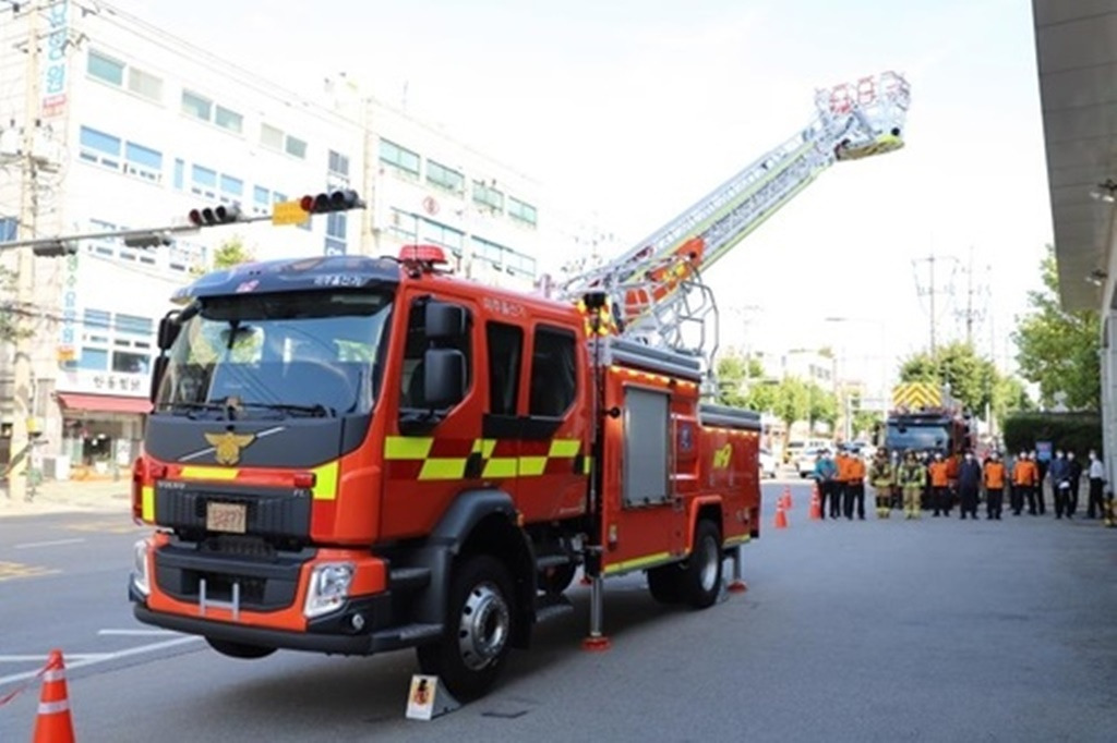 8-3 연합뉴스.jpg