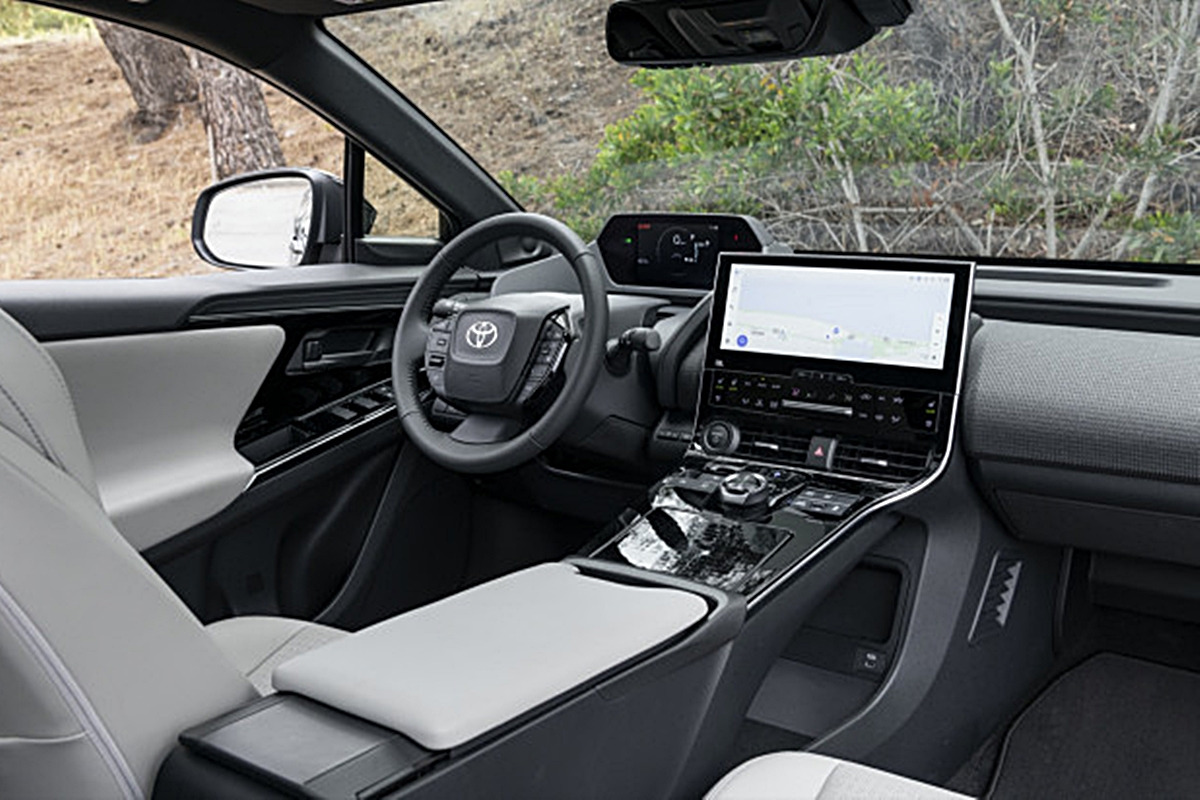 3_토요타 bZ3 인테리어_Motor Authority.jpg