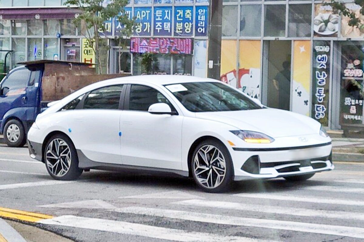 0_아이오닉 6.jpg