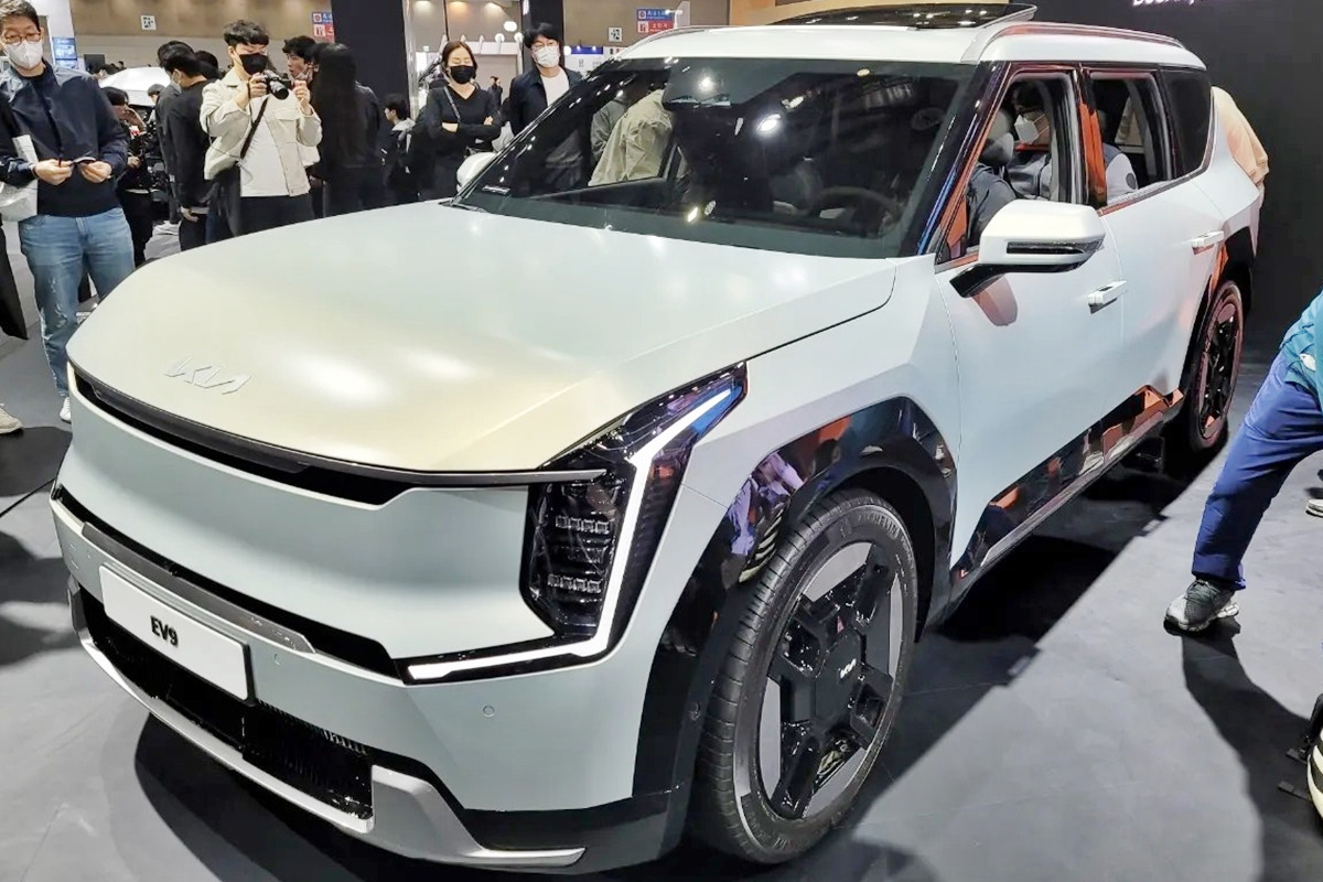 1_기아 EV9 어스_네이버 남차카페 '경기II샷카'님.jpg