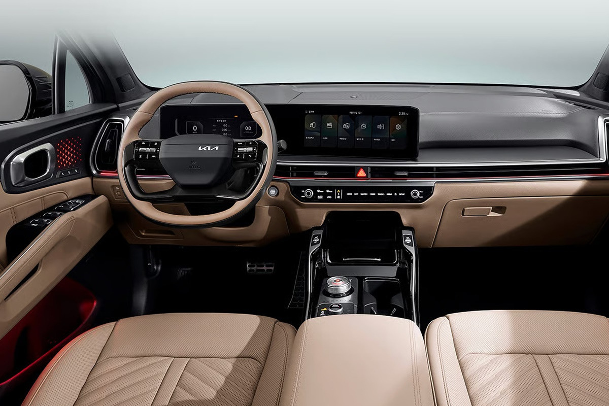 sorento_interior_brown_front.jpg