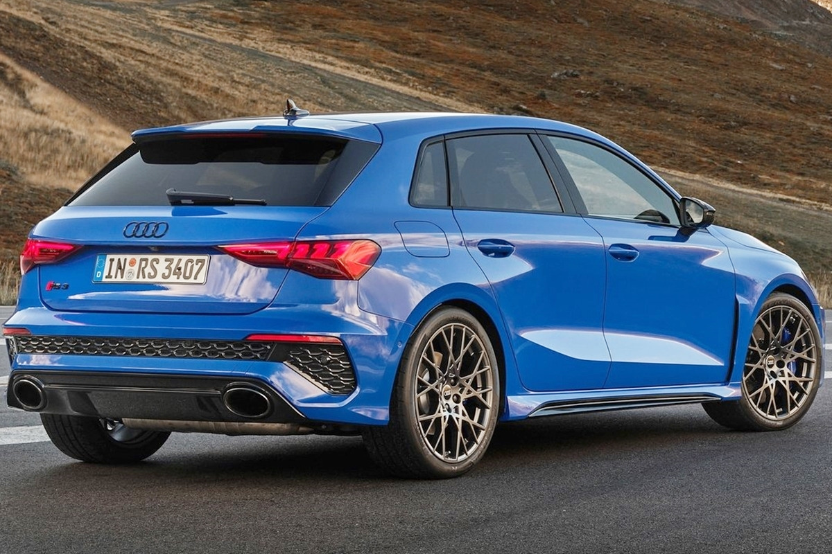 6_아우디 RS3 퍼포먼스 에디션 스포트백_NetCarShow.jpg