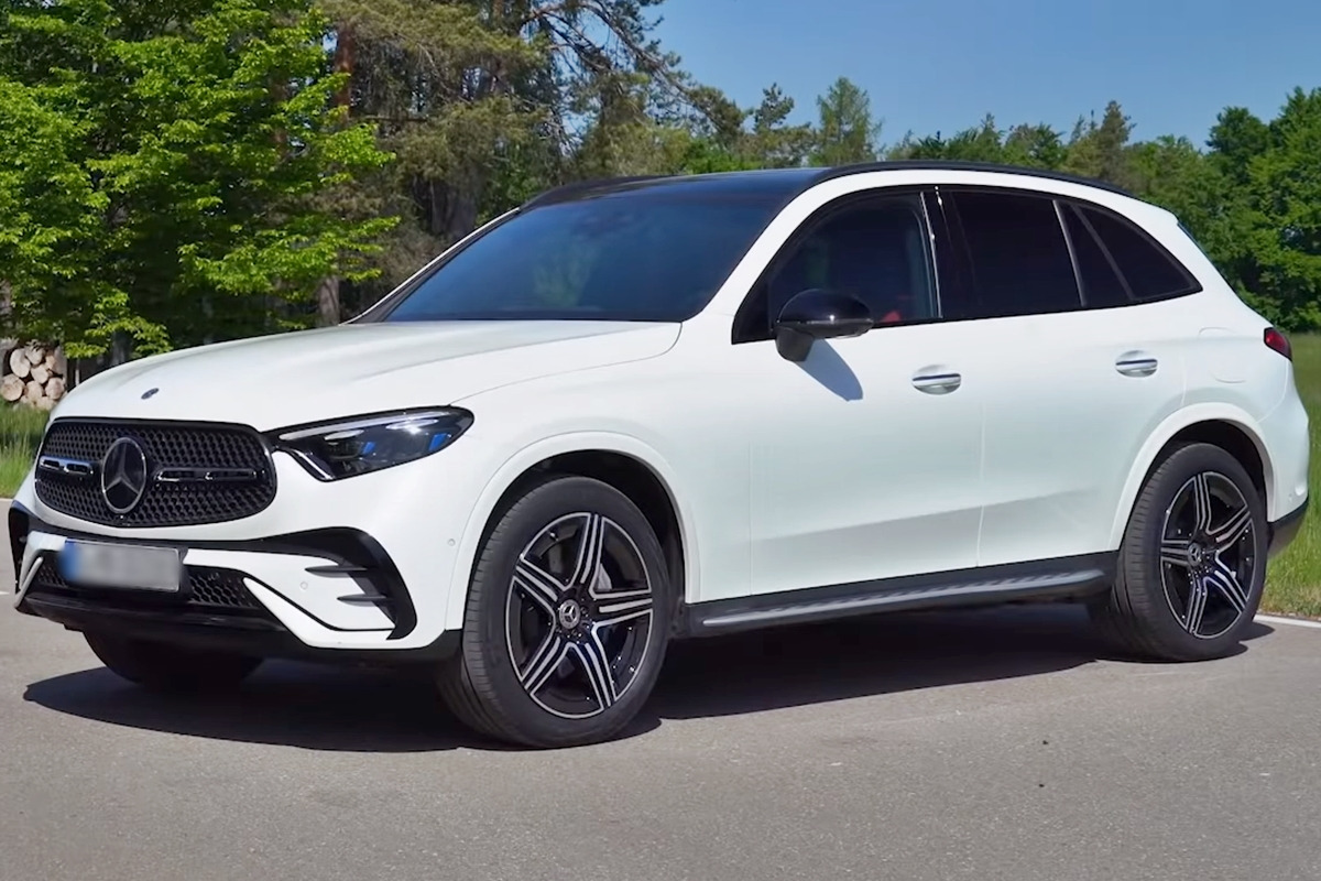 7_메르세데스-벤츠 GLC 풀체인지_유튜브 채널 'Remove Before Race'.jpg