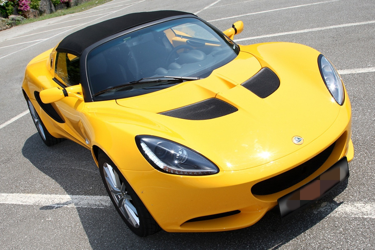 로터스 엘리스.jpg