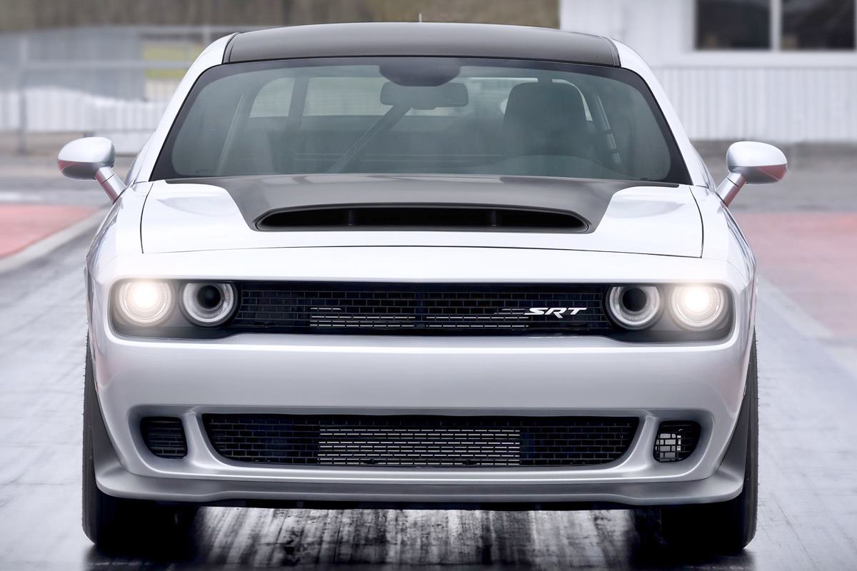 닷지 챌린저 SRT 데몬 170 Motor1 3.jpg