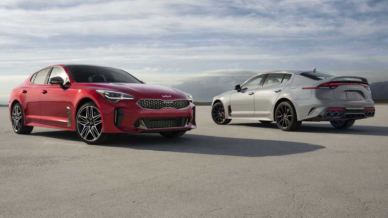 2022-kia-stinger-scorpion-special-edition-pair-front-and-rear.jpg