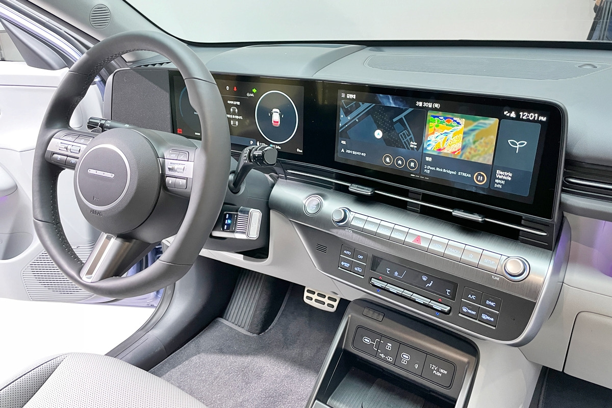 2_현대 코나 일렉트릭 인테리어.jpg