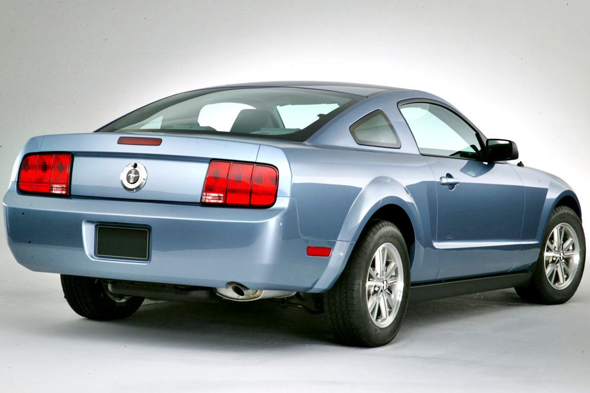 2005 포드 머스탱 NetCarShow.jpg