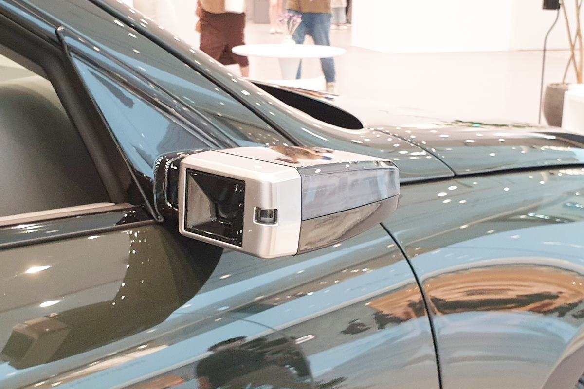 현대자동차 아이오닉6 디지털 사이드 미러 위키미디어.jpg