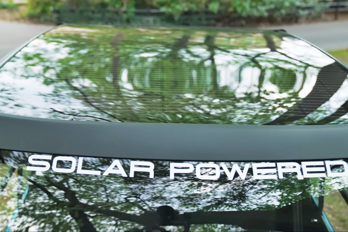 2_태양광 패널_유튜브 채널 'Fully Charged Show'.jpg