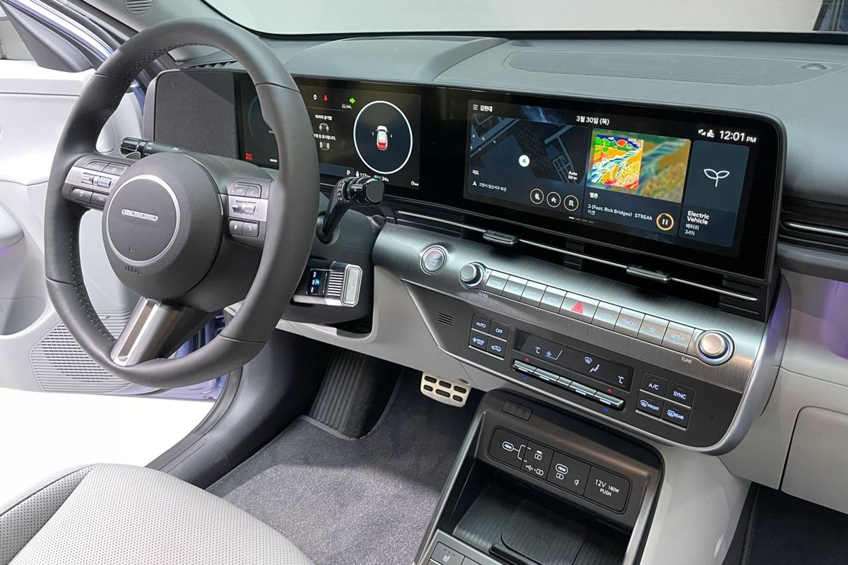 2_현대 코나 일렉트릭 인테리어.jpg