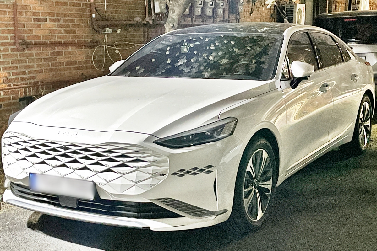 2_기아 K8 하이브리드.jpg