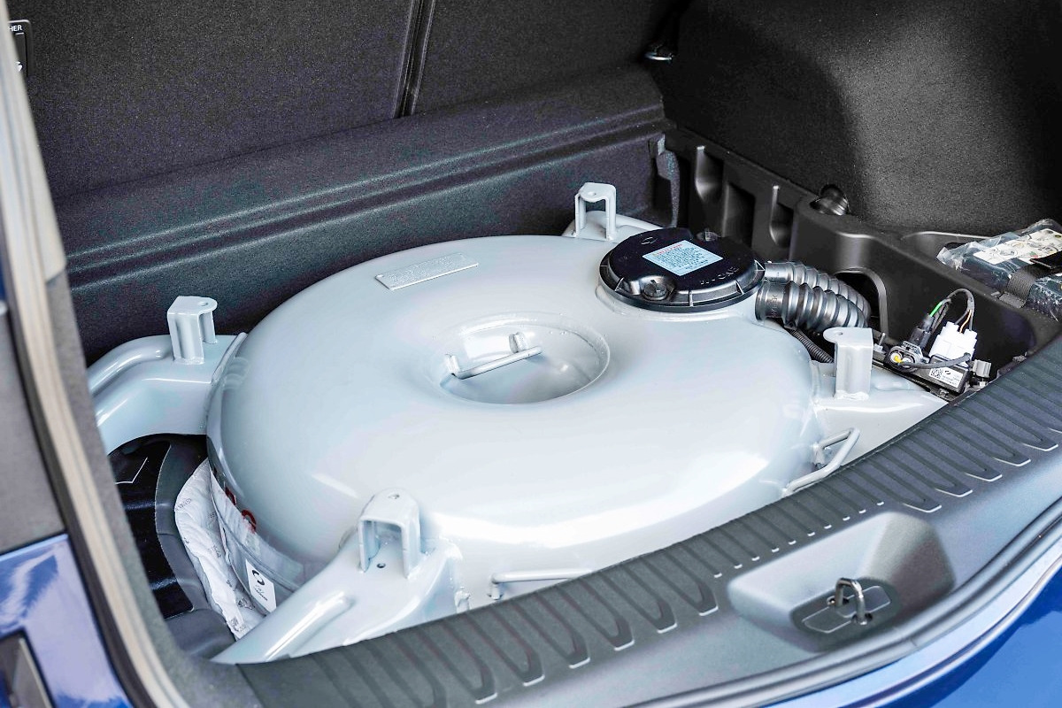 5_QM6 LPe 도넛 탱크_르노코리아자동차.jpg