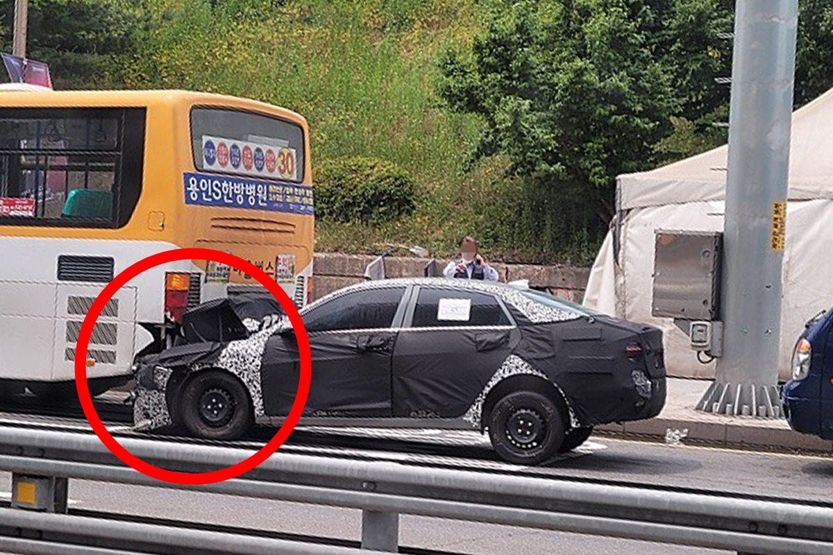 테스트카 사고.jpg