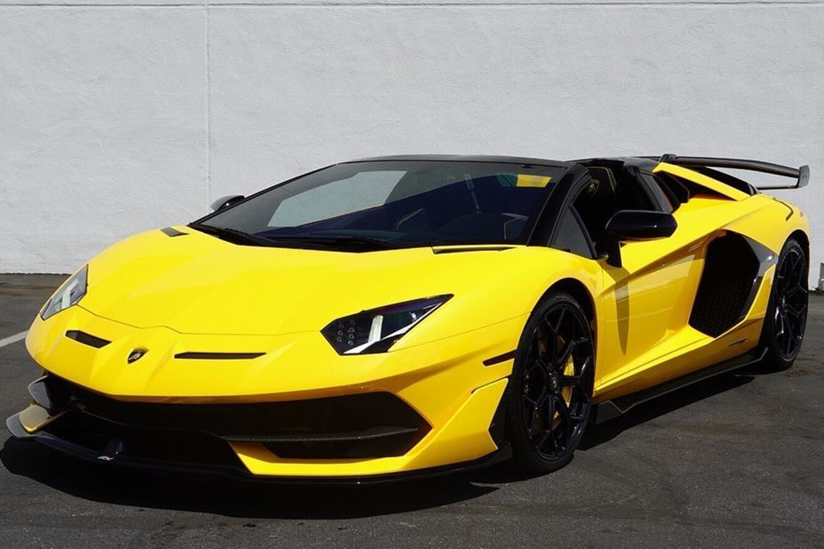 람보르기니 아벤타도르.jpg