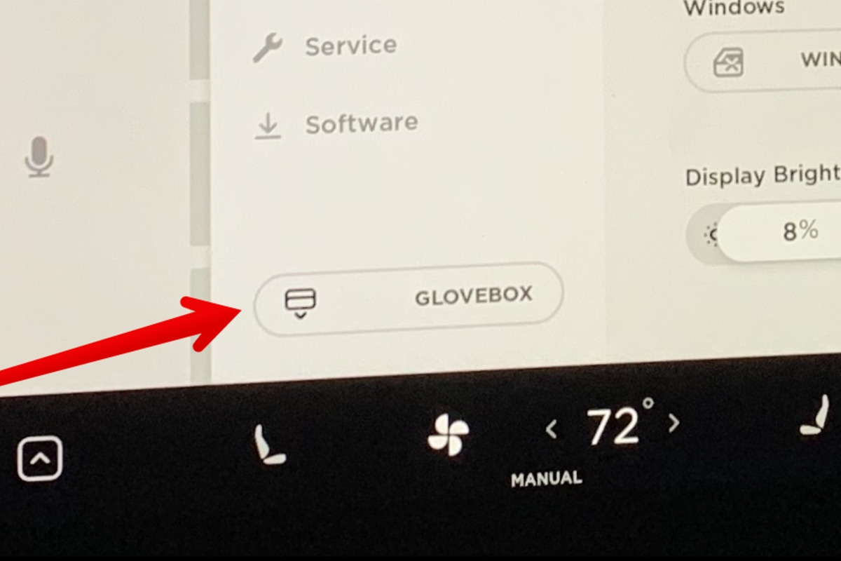 6_테슬라 글로브박스 열림 메뉴_Podfeet.jpg