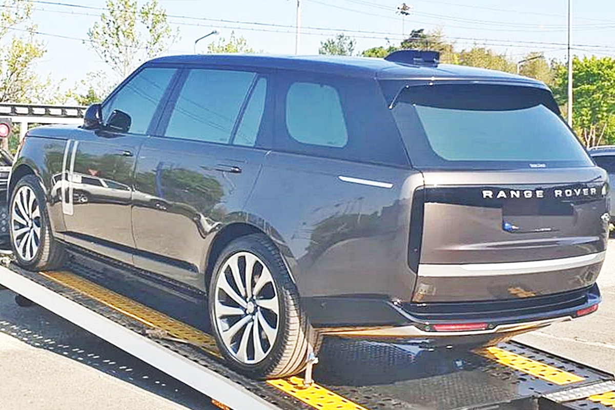 0_랜드로버 레인지로버 탁송.jpg