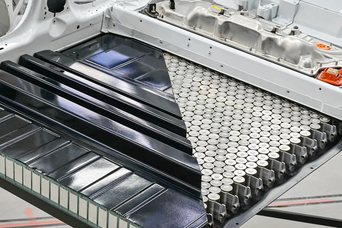 3_테슬라 4680 배터리팩_CNET.jpg