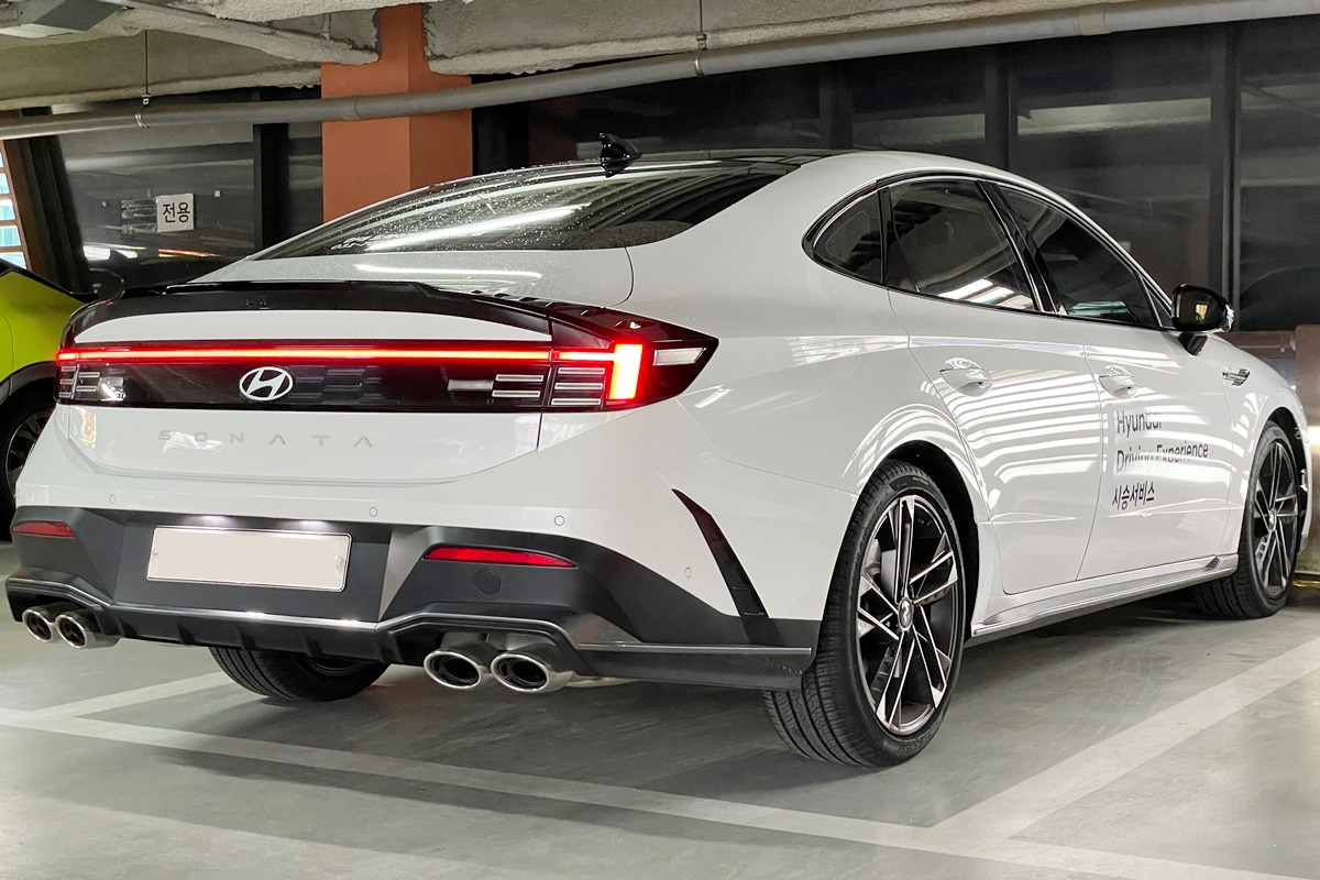 11_쏘나타 디 엣지 N 라인 2.5 터보.jpg