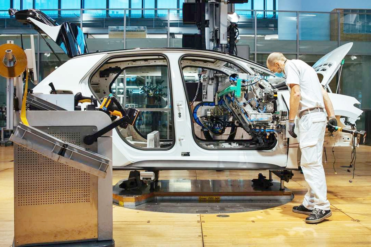 6_폭스바겐 ID.3 생산 라인_Inside EVs.jpg