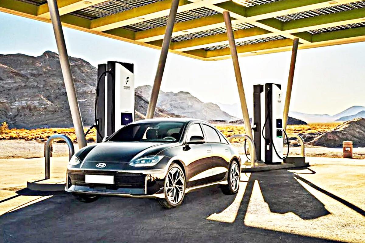 일렉트리파이 아메리카를 사용하는 아이오닉6 예상도 Carscoops.jpg