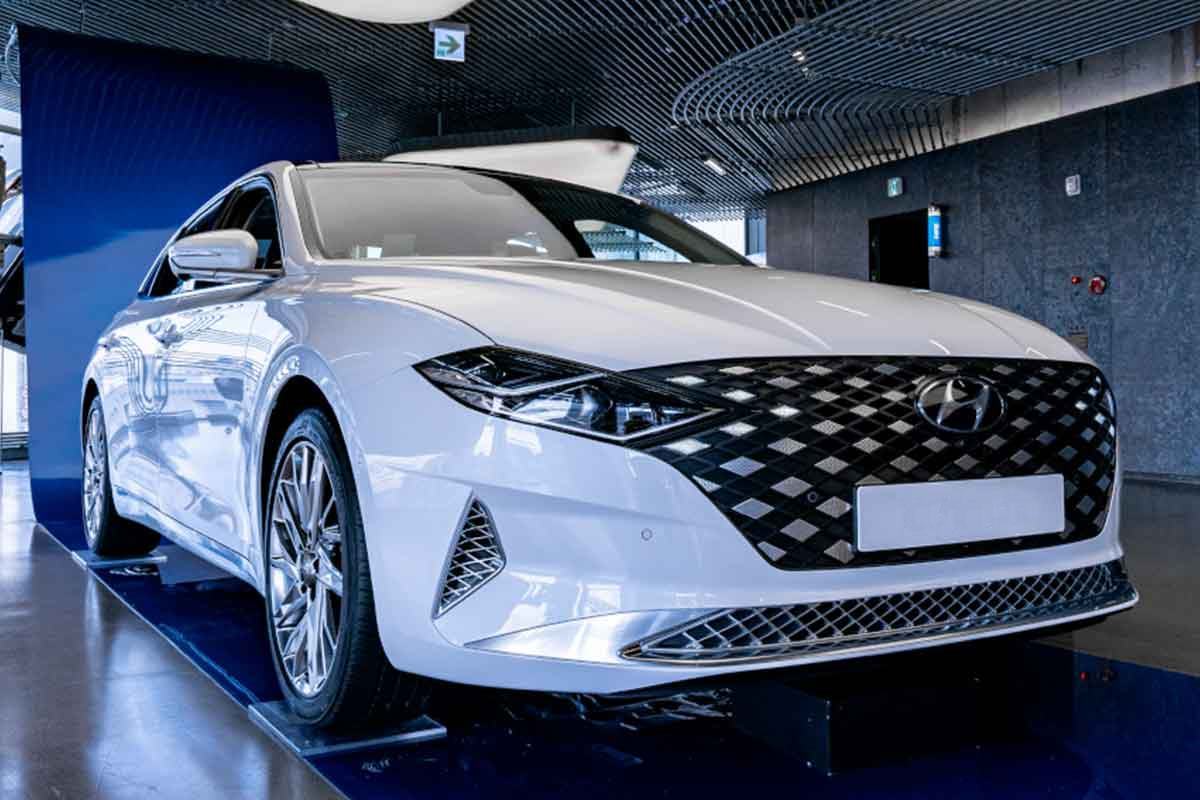 그랜저 6세대.jpg