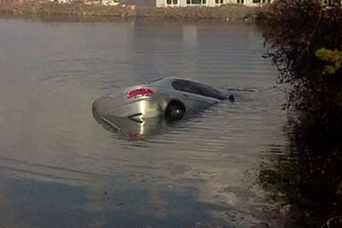 jtbc 외제차 고의 침수.jpg