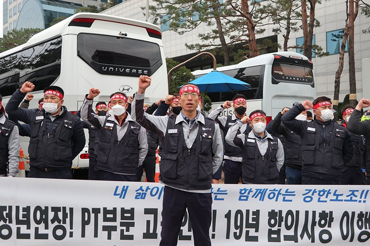 3 노동과세계.jpg