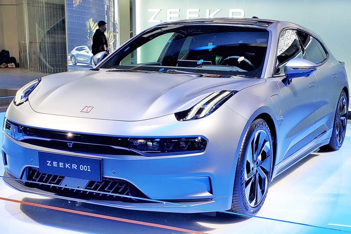 1_지커 001_'Wikipedia'.jpg